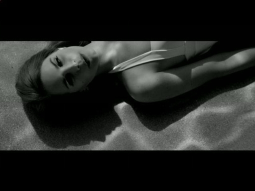 Blue Jeans(Official Video)